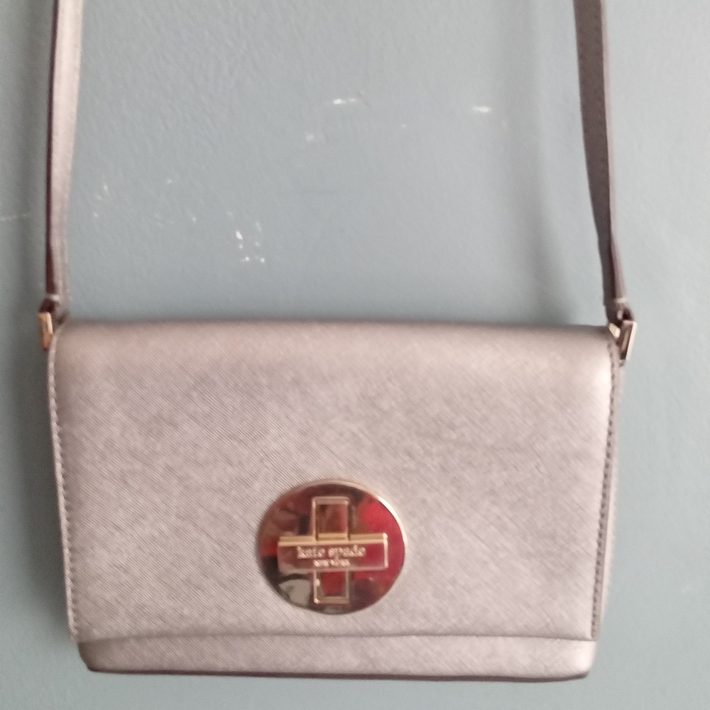 Kate Spade Cedar Street Monday Metallic Saffiano Leather Crossbody Bag Rose Gold